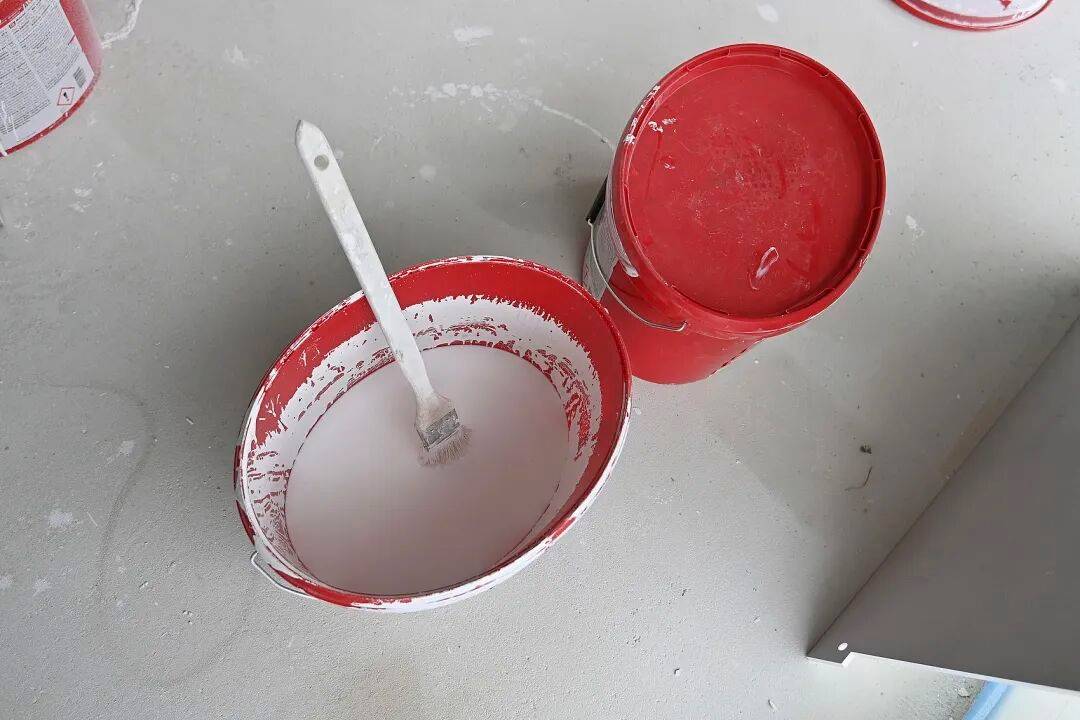 西安一名48岁油漆工地下室刷漆中毒<strong></p>
<p>以太坊价格走势</strong>,抢救四天后离世,警方已介入