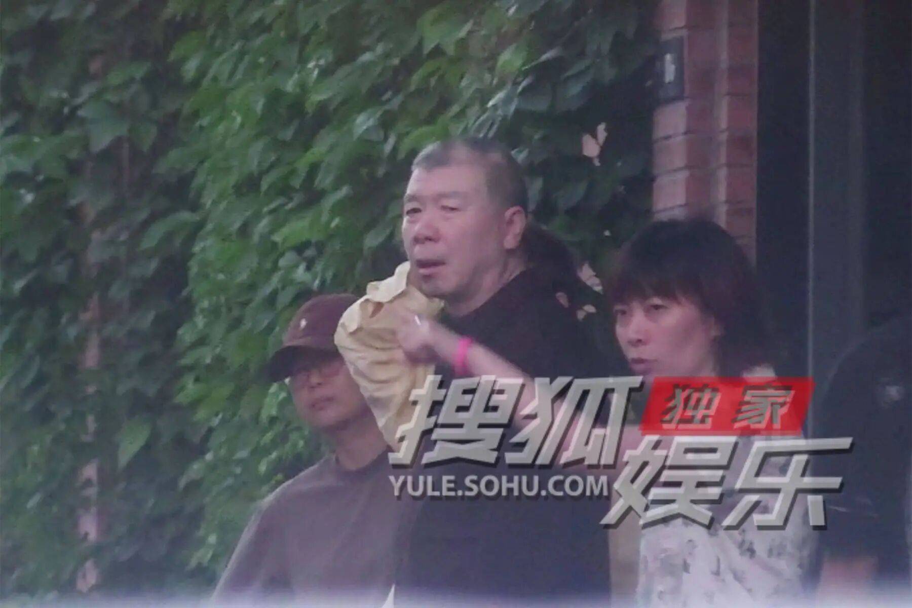 考古|冯小刚带女儿去陈思诚工作室！开个人账号还读影视专业<strong></p>
<p>以太坊价格走势</strong>，她也要“女承父业”吗？