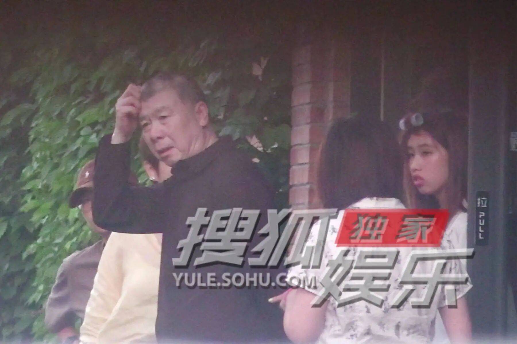 考古|冯小刚带女儿去陈思诚工作室！开个人账号还读影视专业<strong></p>
<p>以太坊价格走势</strong>，她也要“女承父业”吗？