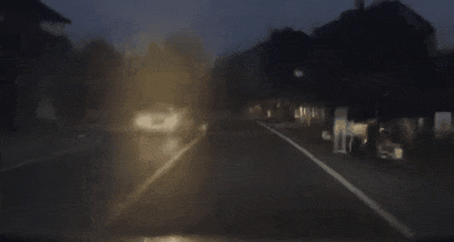 女司机撞到未拴绳的狗<strong></p>
<p>eth价格今日行情</strong>，同车男子遭狗主人亲友围殴！警方通报