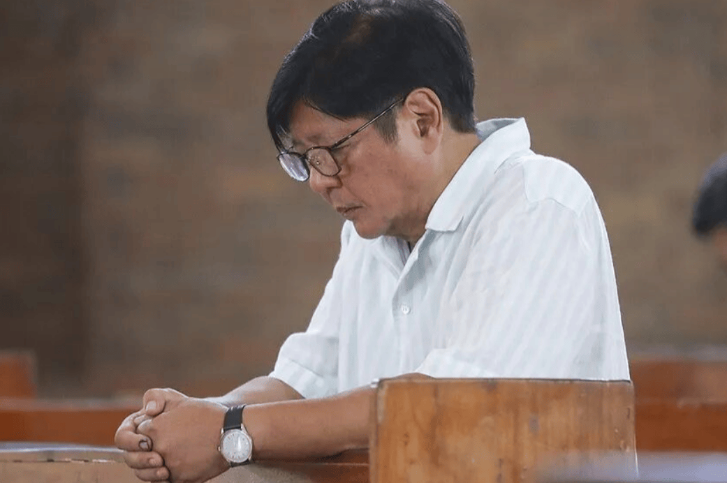 南海爆发激烈对峙<strong></p>
<p>Eth价格</strong>，菲方主力舰高速飙船，迎头撞上中国海警艇