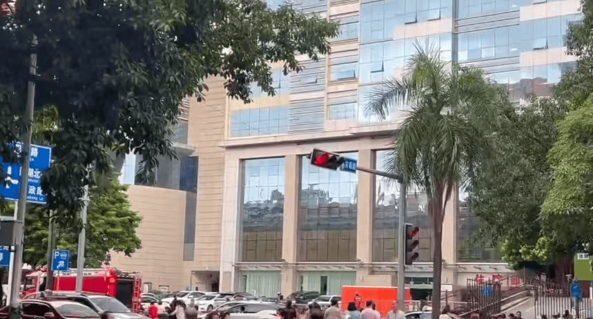 突发！广西南宁青秀区有人从医院高楼坠落<strong></p>
<p>Eth价格</strong>，消防到场处置，当地：警方已介入，正处理