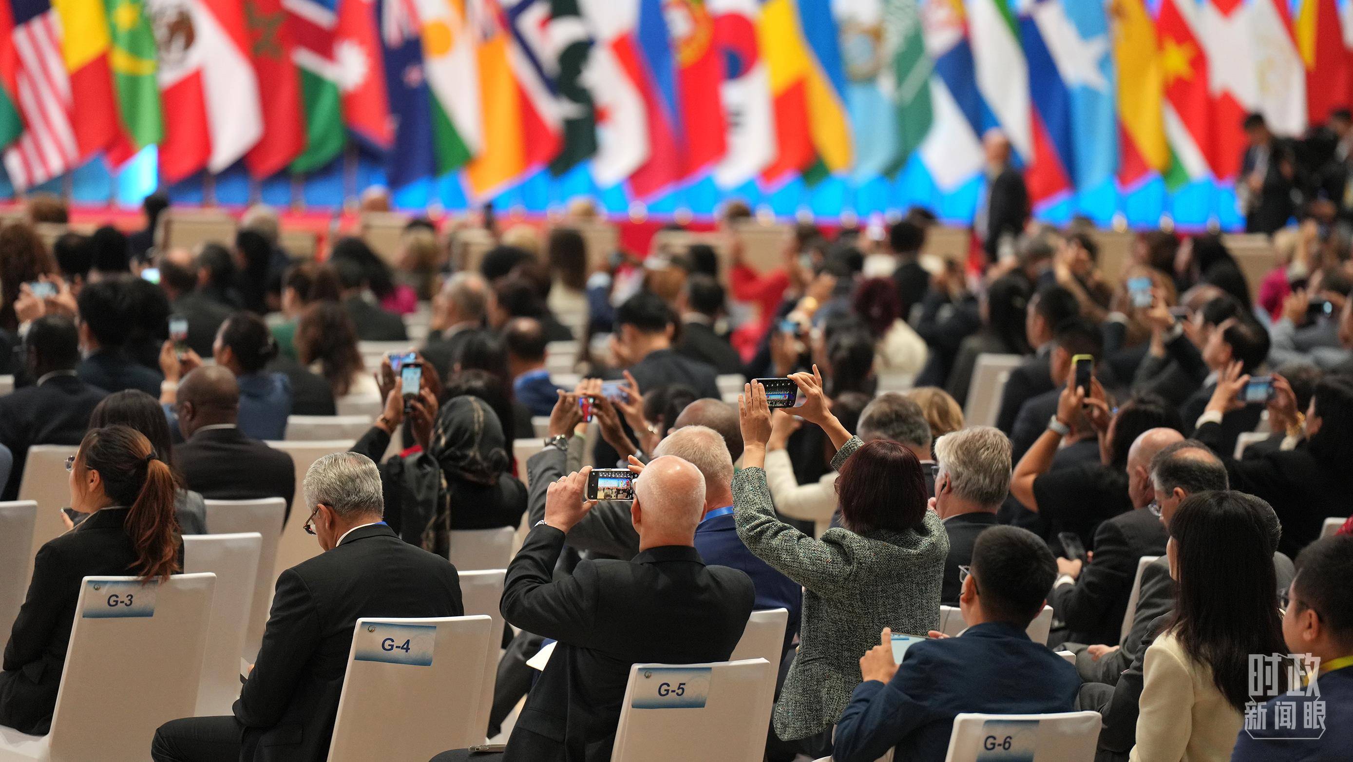 时政新闻眼丨这场聚焦“半边天”的全球峰会上<strong></p>
<p>Eth价格</strong>，习近平提出哪些新倡议新举措？