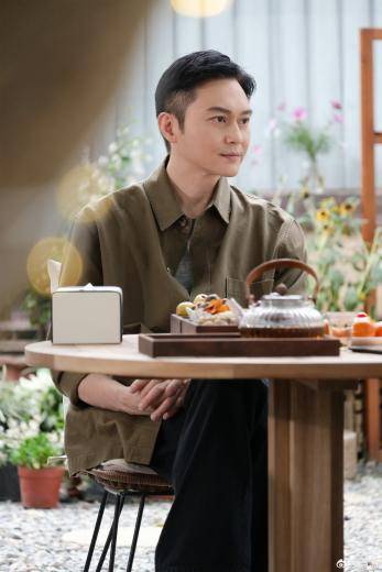 张智霖谈退休：怕观众“可怜”才看演出<strong></p>
<p>Eth价格</strong>，未来计划体面谢幕！