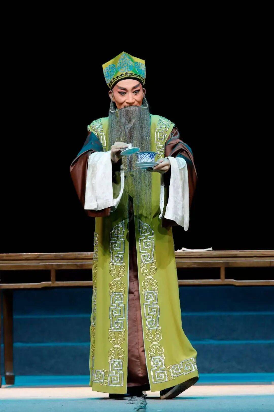 展现云南传统戏曲魅力<strong></p>
<p>eth币</strong>!玉溪作品《先生好茶》亮相全国舞台