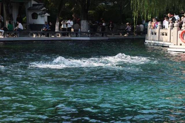 黑虎泉喷得“兽头”都不够用了!济南群泉竞涌<strong></p>
<p>eth币</strong>,几十年一见