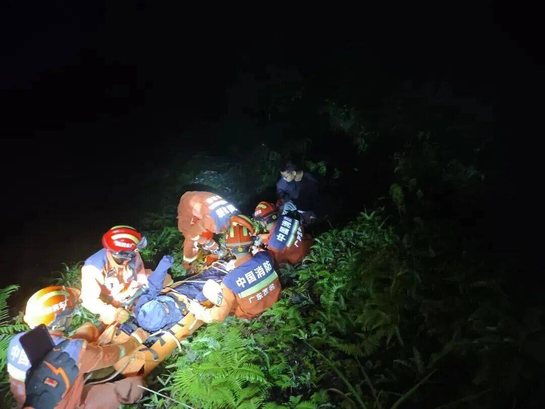 93岁老人进山失联<strong></p>
<p>eth币</strong>,两天后发现他倒挂在树杈上苦撑……