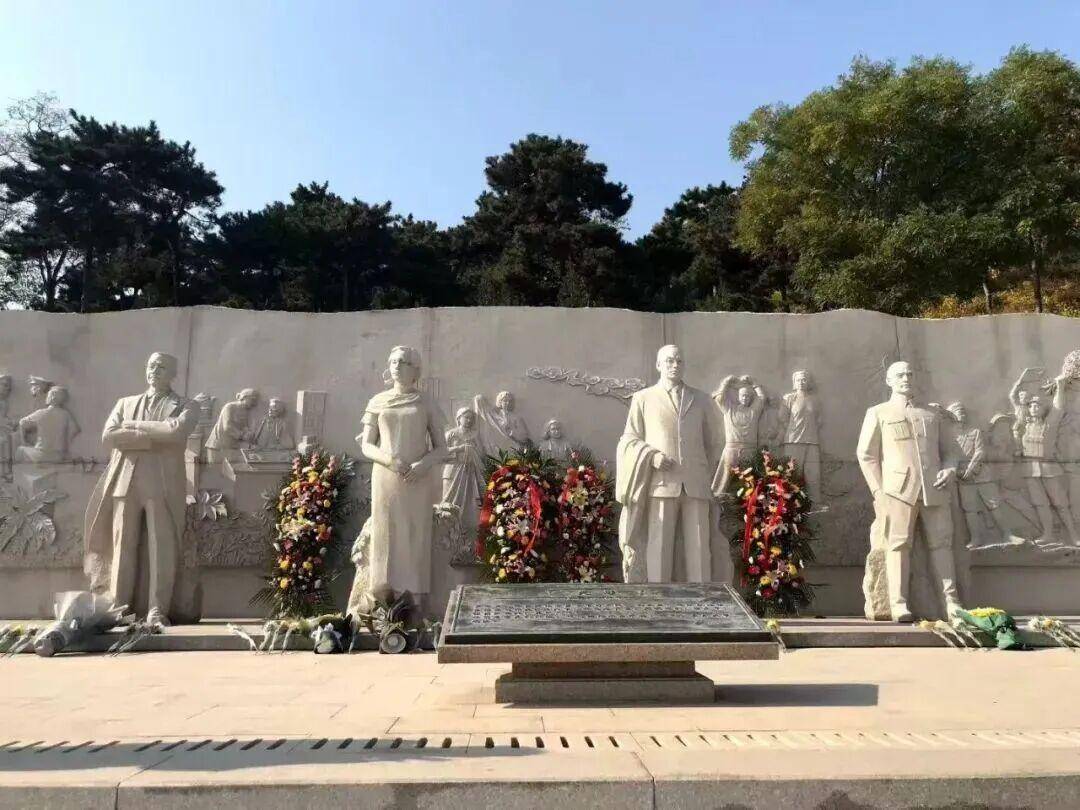 《沉默的荣耀》总编剧人民日报撰文：能感动我们<strong></p>
<p>挖eth</strong>，也一定能打动观众