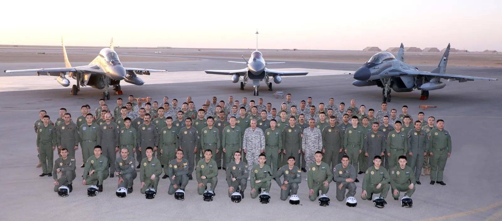 怕被歼10抢单了？美媒：暂停八年后<strong></p>
<p>挖eth</strong>，法国紧急向埃及交付阵风战机