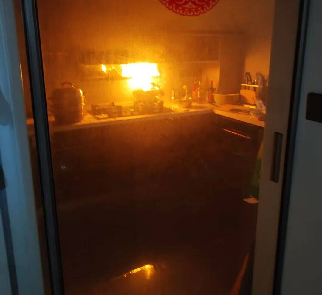 以案为鉴 | 家中起火前<strong></p>
<p>挖eth</strong>，他们都曾接到一通电话……