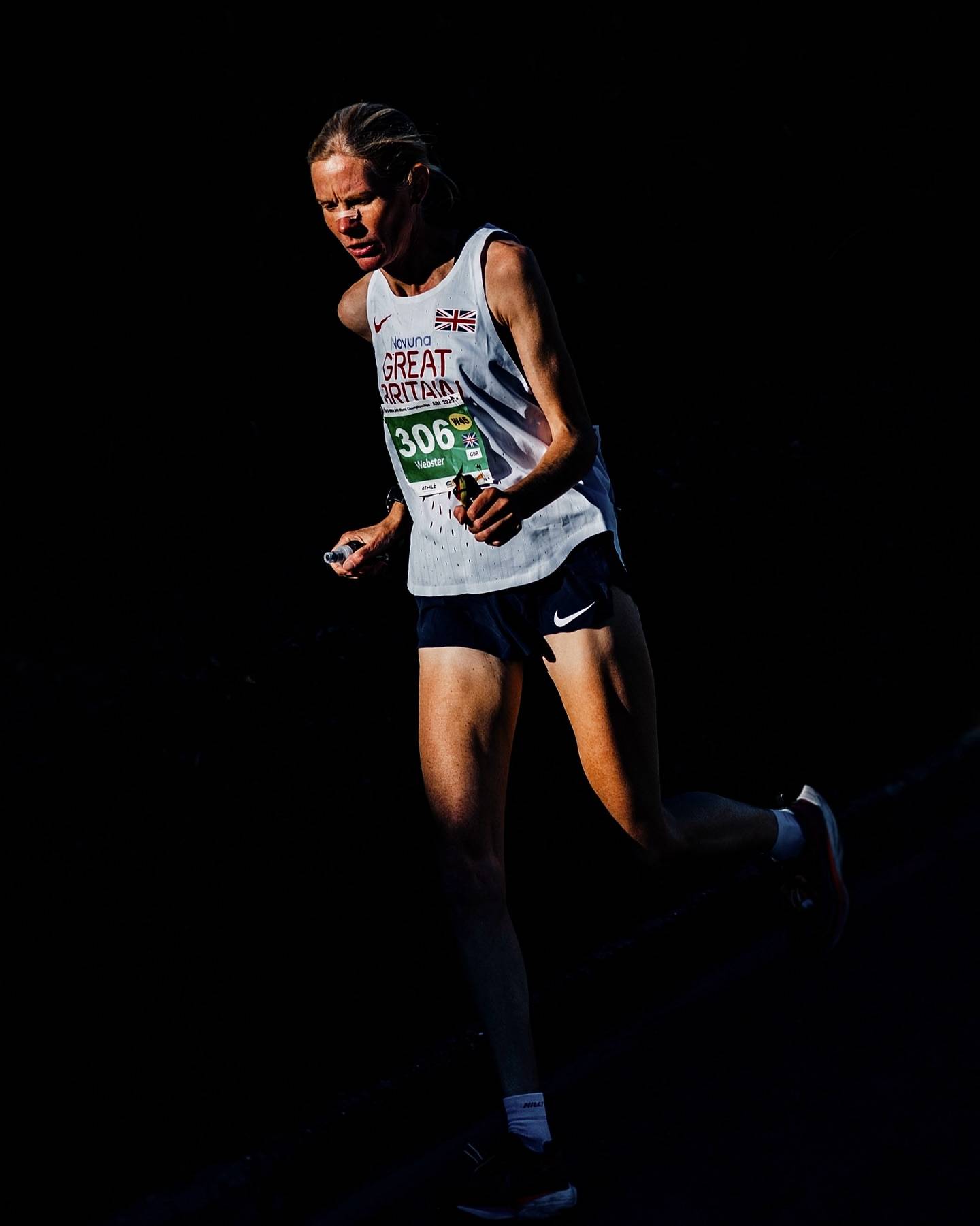 24小时狂奔278.622公里<strong></p>
<p>eth算力</strong>！ 46岁女将打破女子24小时超马世界纪录