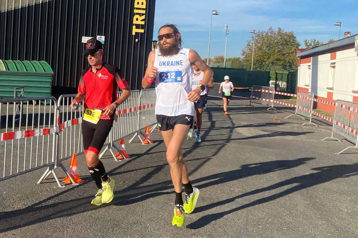 24小时狂奔278.622公里<strong></p>
<p>eth算力</strong>！ 46岁女将打破女子24小时超马世界纪录