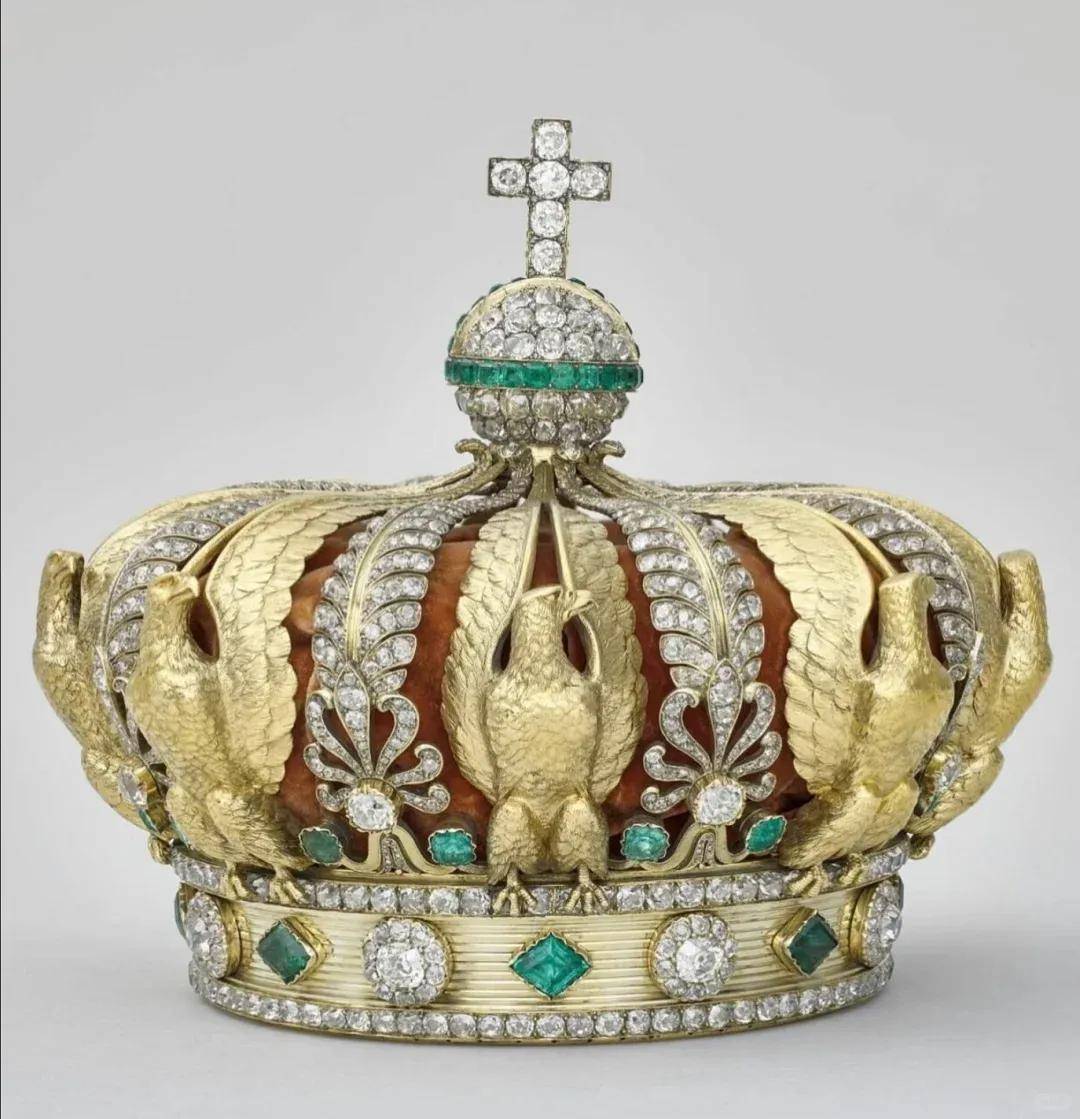 卢浮宫被盗的珠宝中<strong></p>
<p>eth算力</strong>，有拿破仑送给妻子的爱情信物