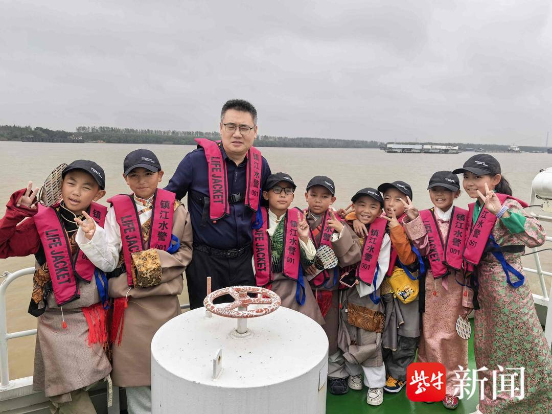 “叔叔是江苏的<strong></p>
<p>eth地址</strong>，将来一定带你们去看看！”镇江警官不忘承诺，四次组织近百名藏区学子来苏研学