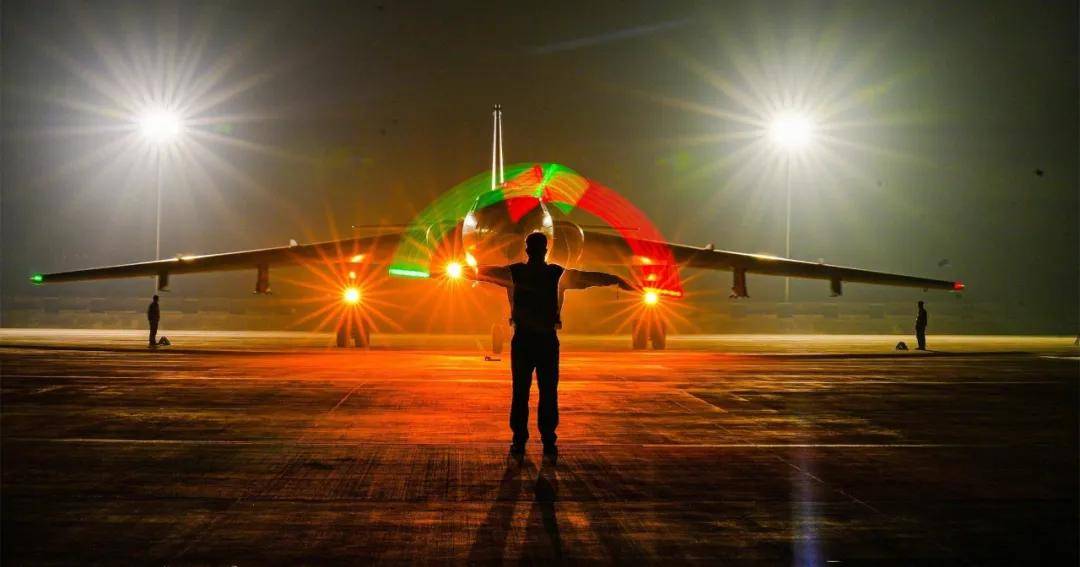 军迷热议<strong></p>
<p>eth地址</strong>！《舰载武器》曝光四发轰-6改进方案：航程14000公里？