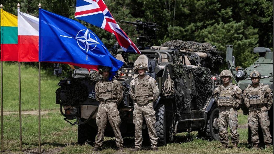 俄罗斯对乌克兰袭击一次比一次狠<strong></p>
<p>eth地址</strong>，一天扔了268枚炸弹，俄军苏-34轰炸机测试炸弹之王