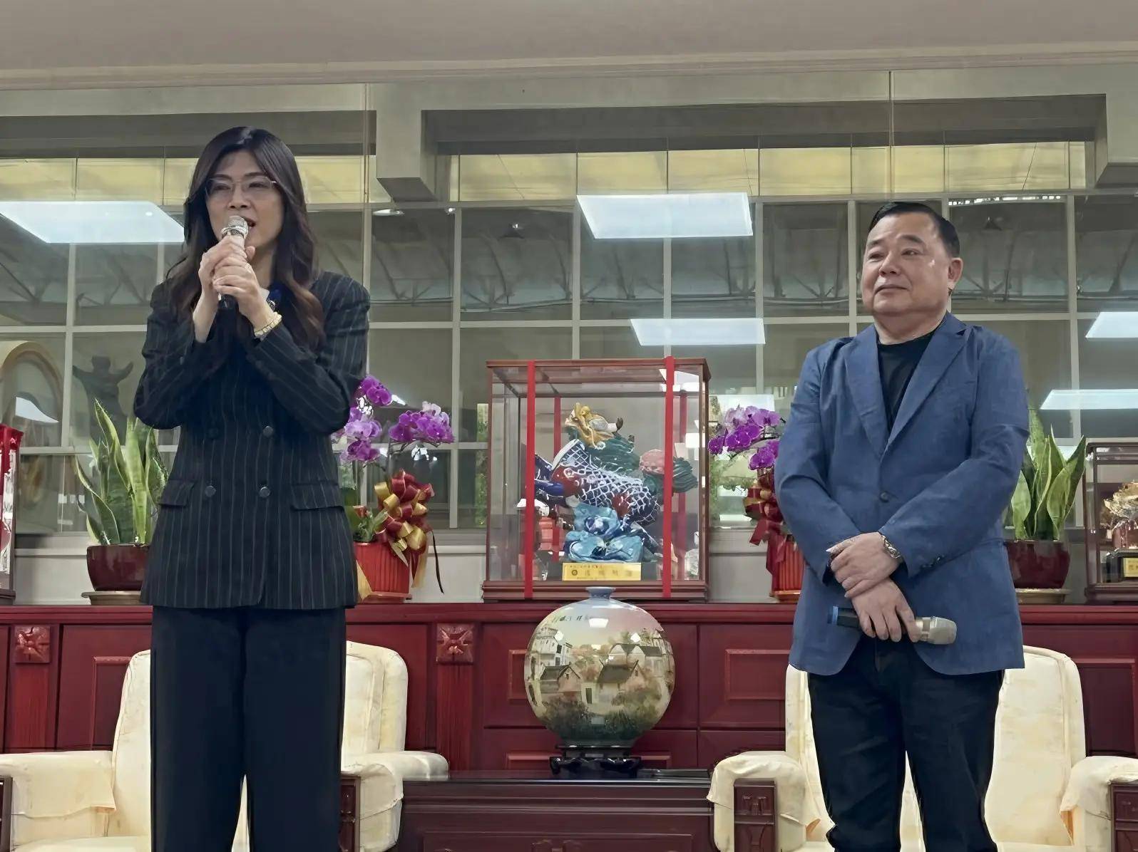 公然与郑丽文九二共识唱反调<strong></p>
<p>eth行情</strong>?国民党中央:亲美 友日 和陆路线不变