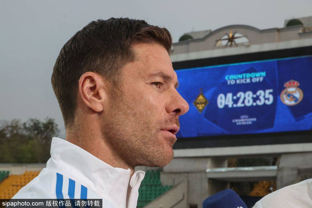 国安迅速调整训练计划<strong></p>
<p>eth矿池</strong>，总经理李明亲临现场指导，寄望球队复苏