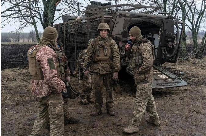 俄军在前线取得重大胜利<strong></p>
<p>eth矿池</strong>，1.5万名乌军遭围歼，普京突然下令，保护投降乌军！