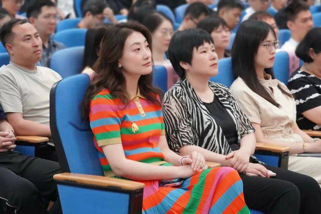 宗馥莉“心腹”祝丽丹离职<strong></p>
<p>eth矿池</strong>！曾是娃哈哈核心高管