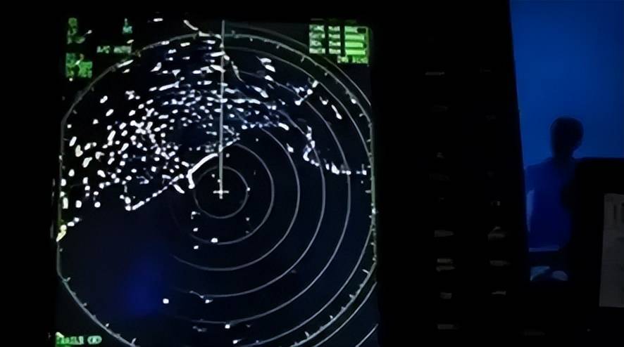 近日曝光！中国用一辆吉普车虚拟10万吨航母<strong></p>
<p>eth价格</strong>，南海戏耍美军侦察机