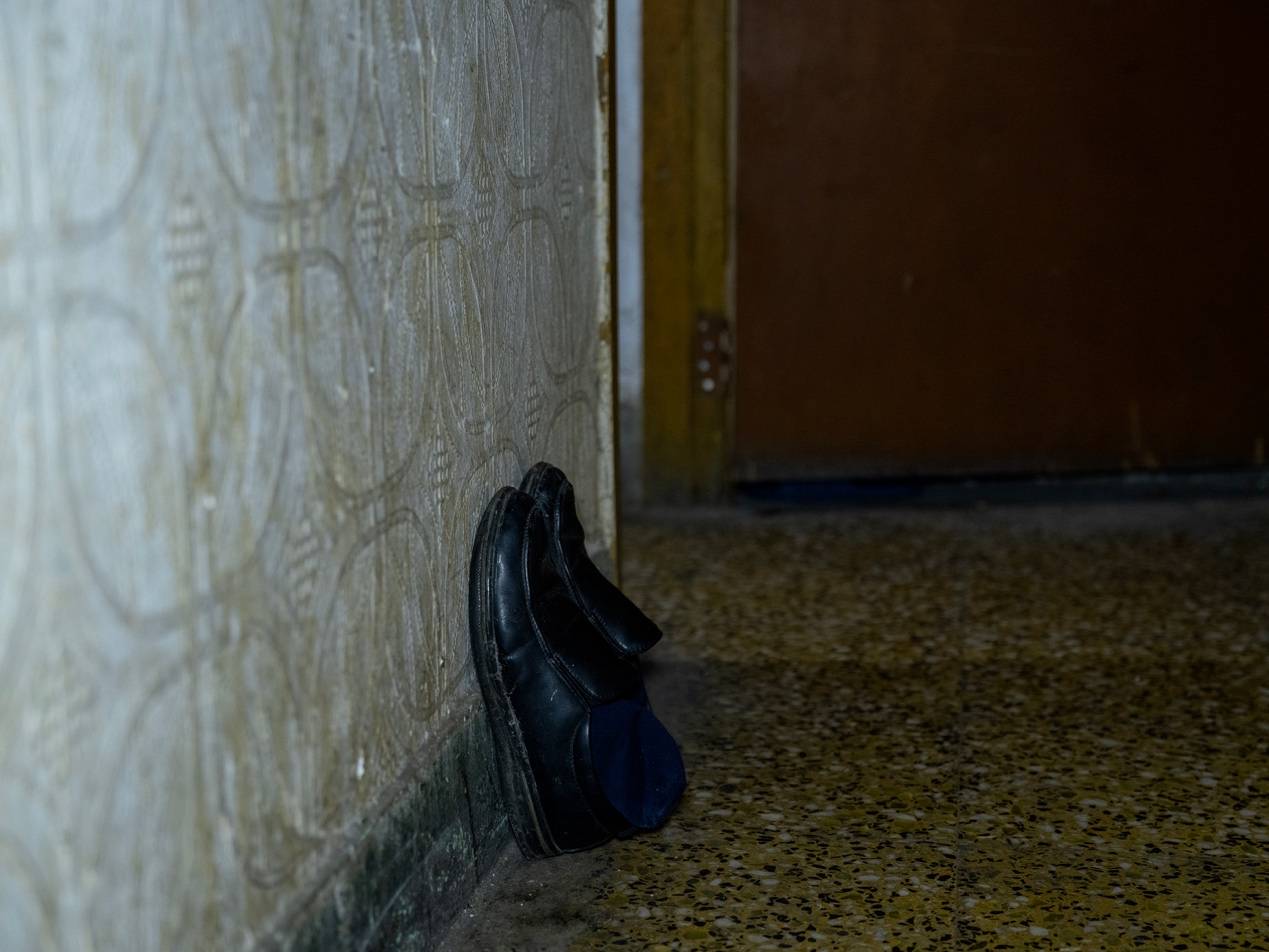 <strong></p>
<p>eth价格</strong>他们挤在8元一晚的旅店 几百人抢一个活