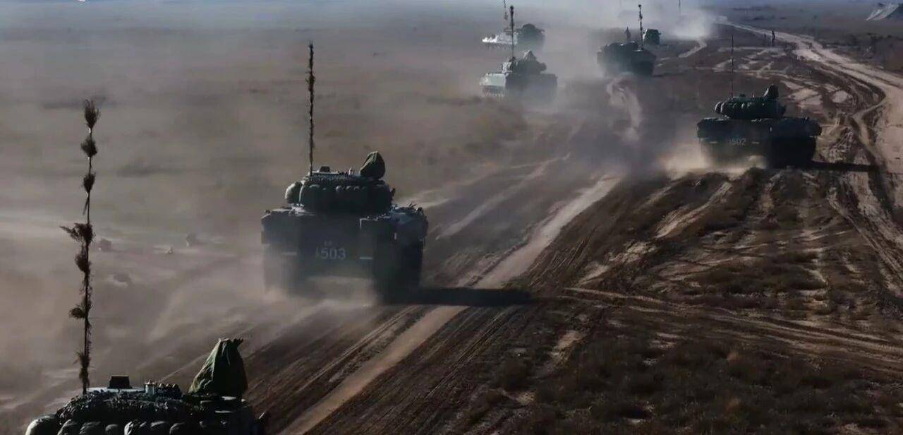 大场面！机器狗、无人机开路<strong></p>
<p>区块链eth</strong>，实兵对抗演练画面公布