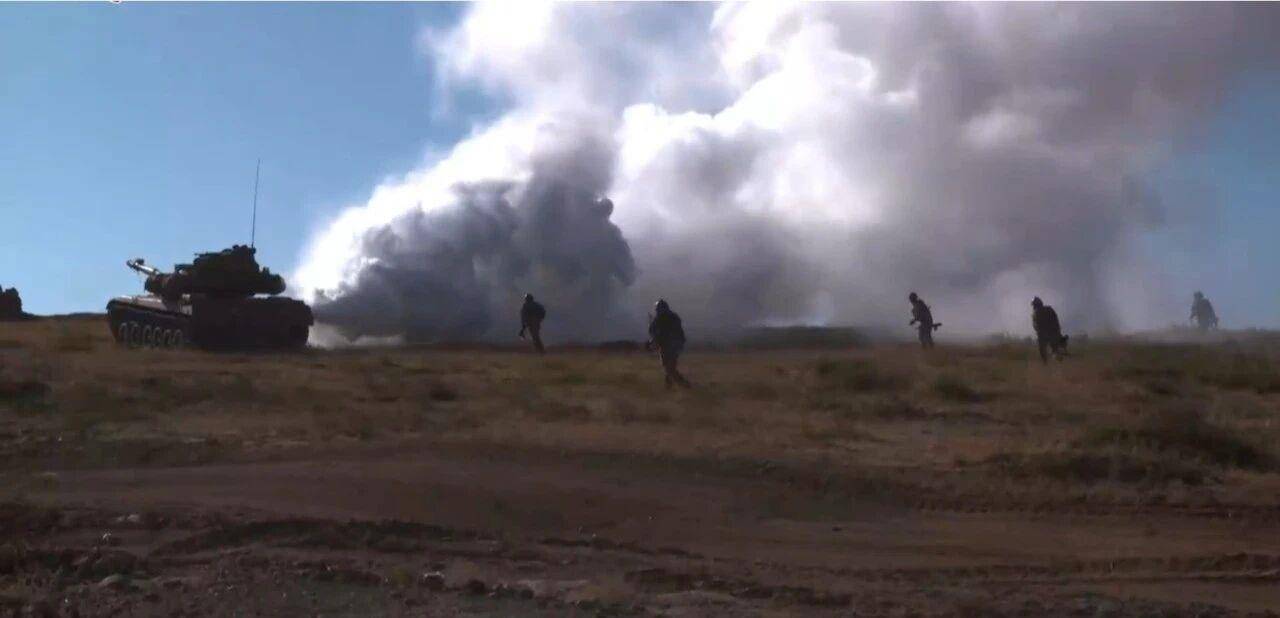 大场面！机器狗、无人机开路<strong></p>
<p>区块链eth</strong>，实兵对抗演练画面公布