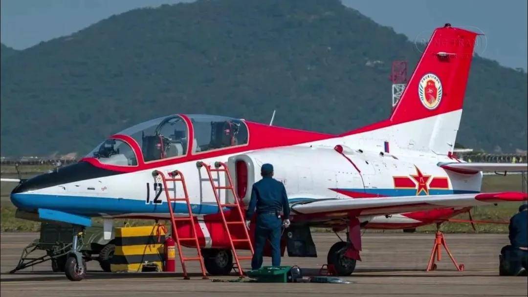 歼-35青春版<strong></p>
<p>区块链eth</strong>?076专用舰载机?新机“超级小黄蜂”究竟是干嘛的?