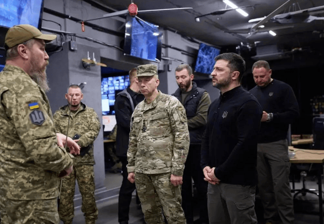 乌军承认红军城已沦陷<strong></p>
<p>eth区块链</strong>，俄军无人机封锁了撤退和补给通道，泽连斯基命令乌军血战到底！