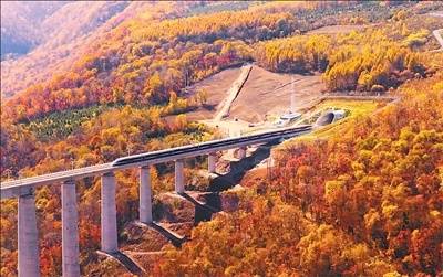 东北省际高铁首次形成闭环(产经观察·收官之际看工程)