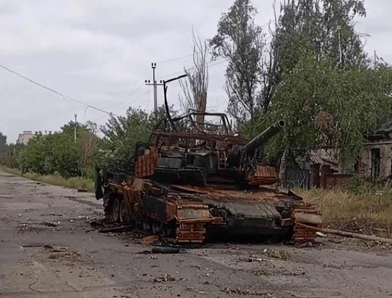 乌军伪装成女人突围红军城<strong></p>
<p>eth走势</strong>，俄军一次俘虏200人，法械旅这次学到了精髓