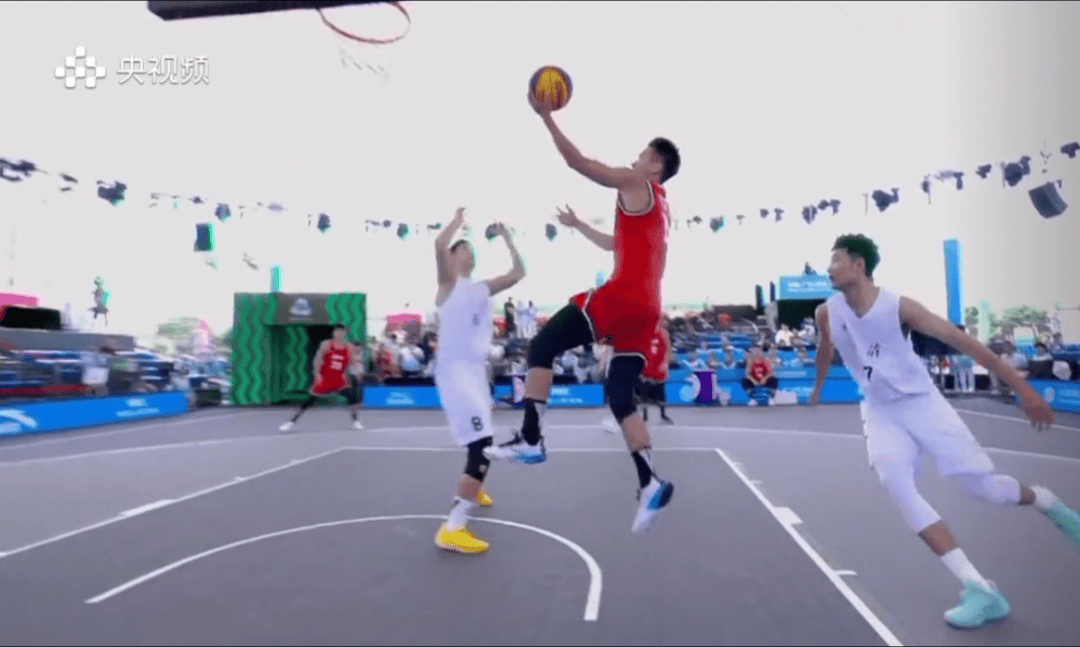 全运会男子三人篮球赛<strong></p>
<p>eth官网</strong>，陈国豪、周泽源代表广东队出战，战胜江苏队取得开门红！