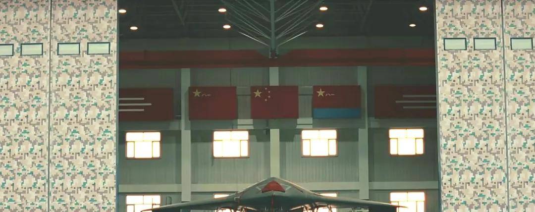 代号“玄龙”!攻击-11官宣服役<strong></p>
<p>比特币</strong>,与歼-20、歼-16编队飞行