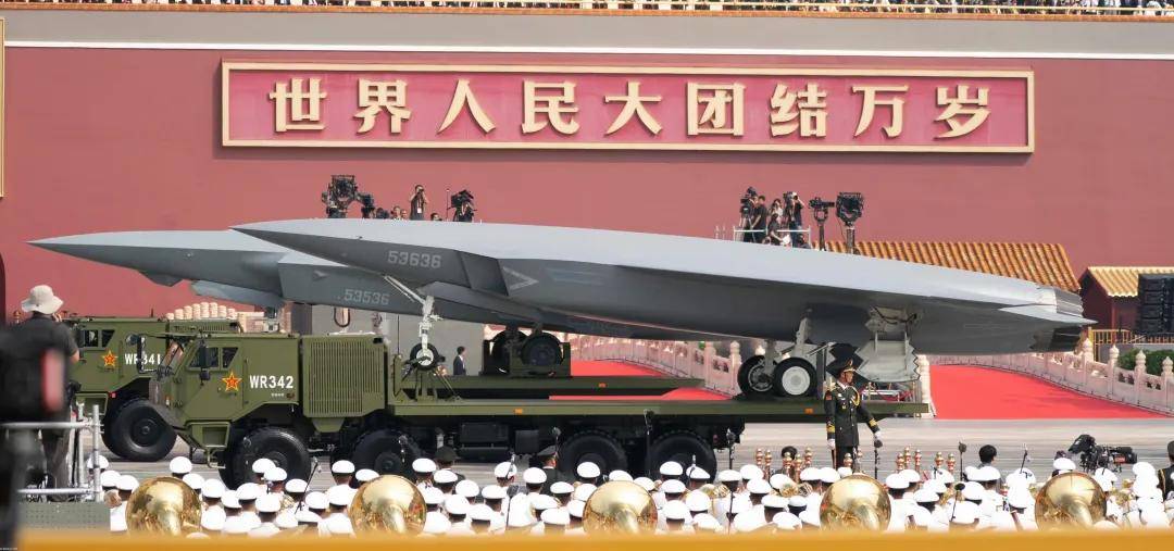 代号“玄龙”!攻击-11官宣服役<strong></p>
<p>比特币</strong>,与歼-20、歼-16编队飞行