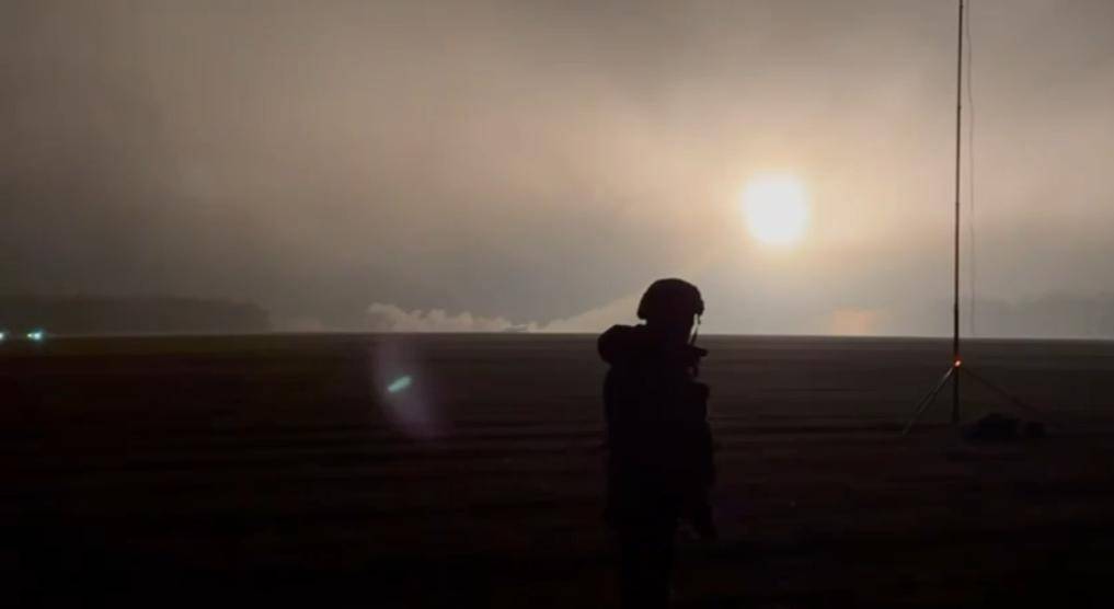 破城就是死路<strong></p>
<p>比特币最新价格</strong>，泽连斯基拼命了，连炸12小时，否认红军城上督战队