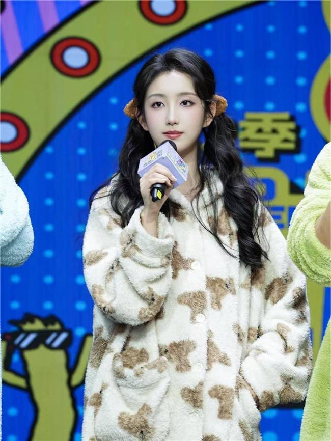 《单排喜剧大赛2》抖音首播炸场<strong></p>
<p>比特币价格</strong>!全民造星引爆追综热潮