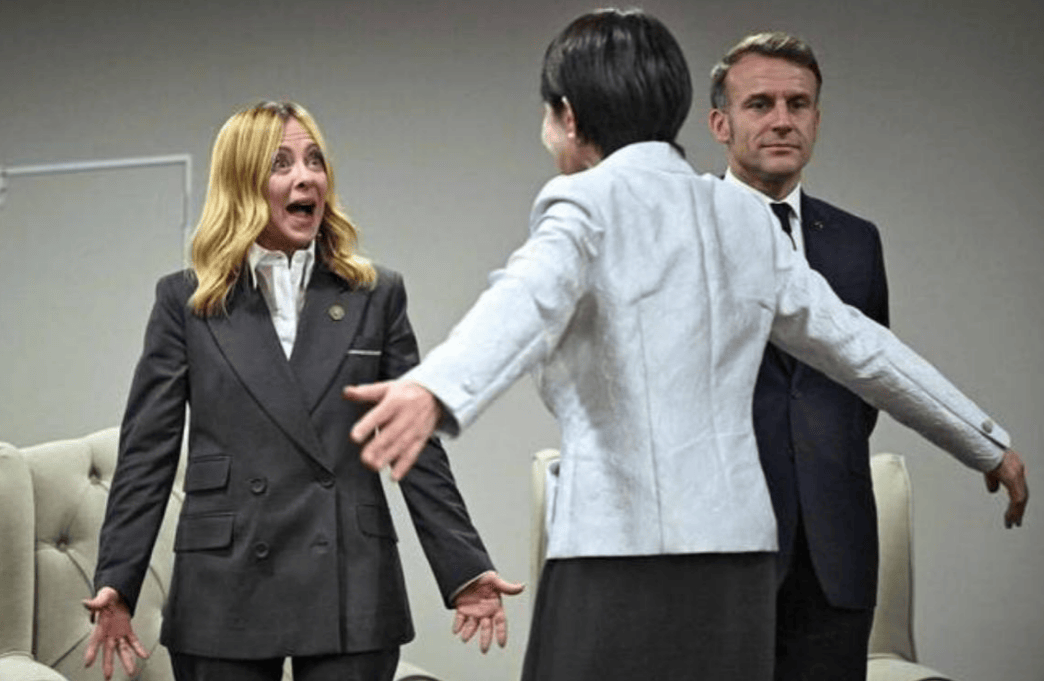 高市早苗G20上“炮轰”俄罗斯<strong></p>
<p>比特币今日行情价格</strong>，王毅对她换了称呼，3国当场力挺中国！