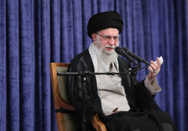 “罕见”<strong></p>
<p>比特币价格今日行情</strong>，伊朗情报部长公开指责：美以密谋刺杀哈梅内伊