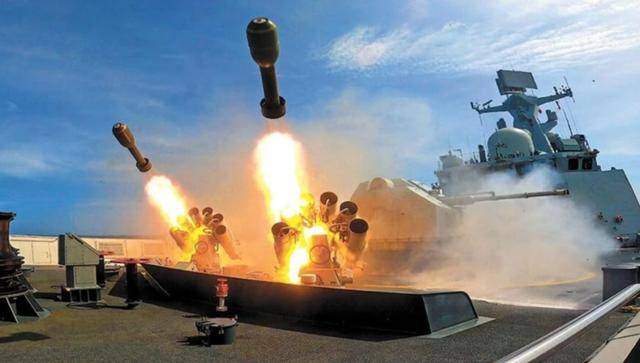 台海附近<strong></p>
<p>比特币价格今日行情</strong>，日本自卫队部署重兵！解放军8字警告，要斩断黑手了？