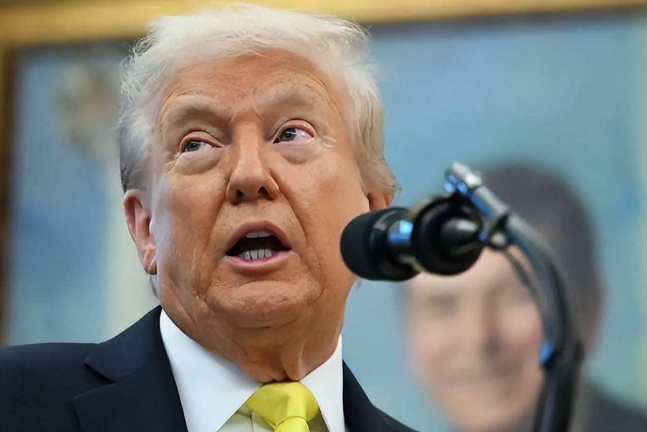 欧洲根本拦不住了!俄军终于发现<strong></p>
<p>比特币价格今日行情</strong>,泽连斯基为啥不投降:俄不再客气一巴掌甩在北约脸上