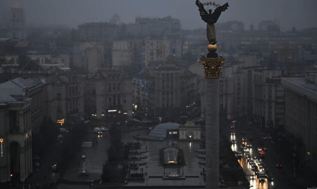 谈归谈打归打<strong></p>
<p>比特币行情</strong>,泽连斯基下令全面还击,俄罗斯罕见承认空袭损失巨大!