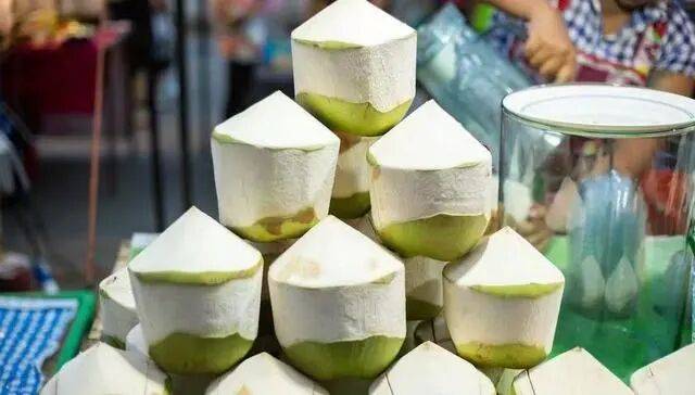 椰子水之外<strong></p>
<p>比特币最新价格行情</strong>，大公司争夺40亿元生椰市场