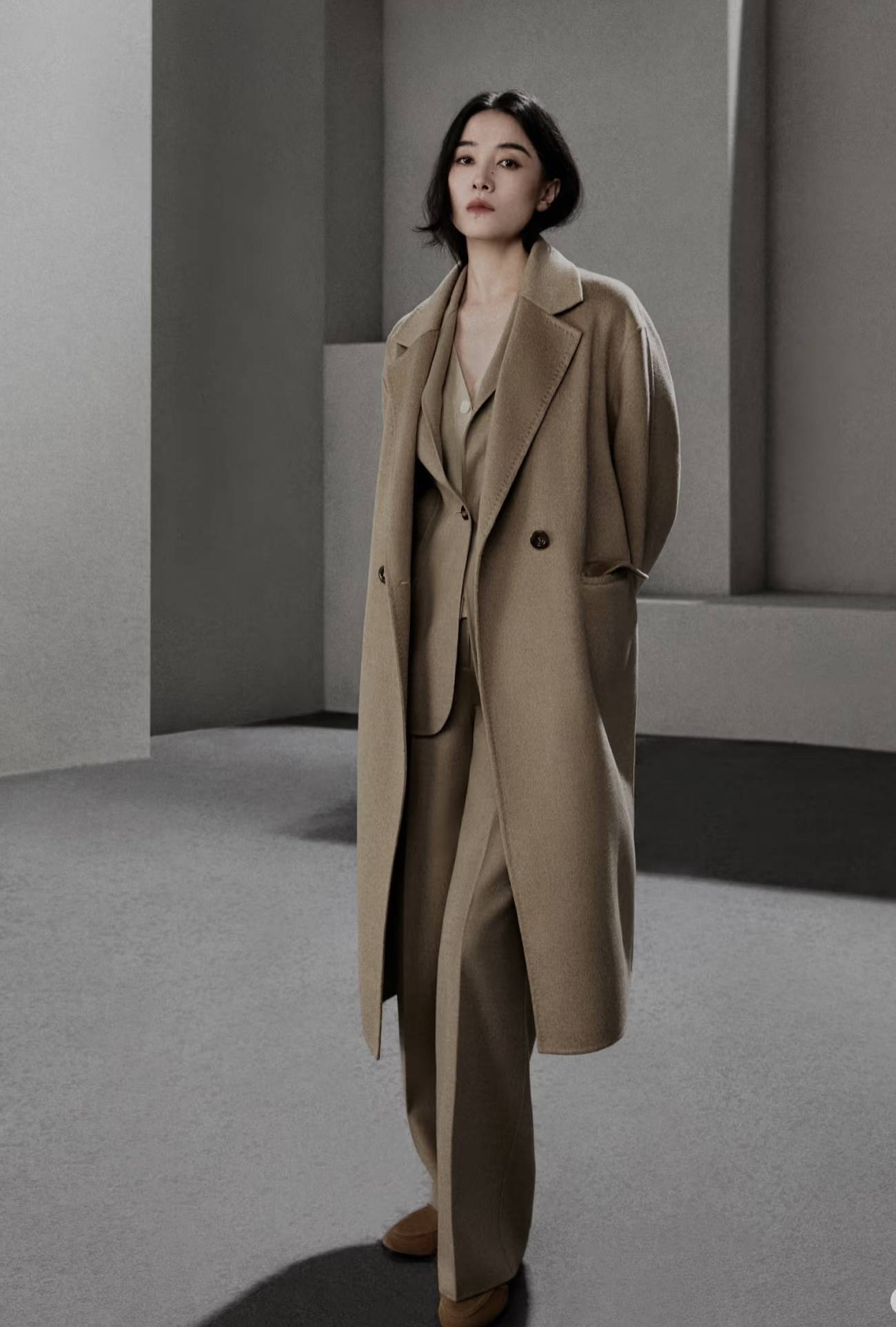 巩俐、梅姨、高圆圆...Power女性冬天少不了一件驼色大衣<strong></p>
<p>比特币最新价格行情</strong>！