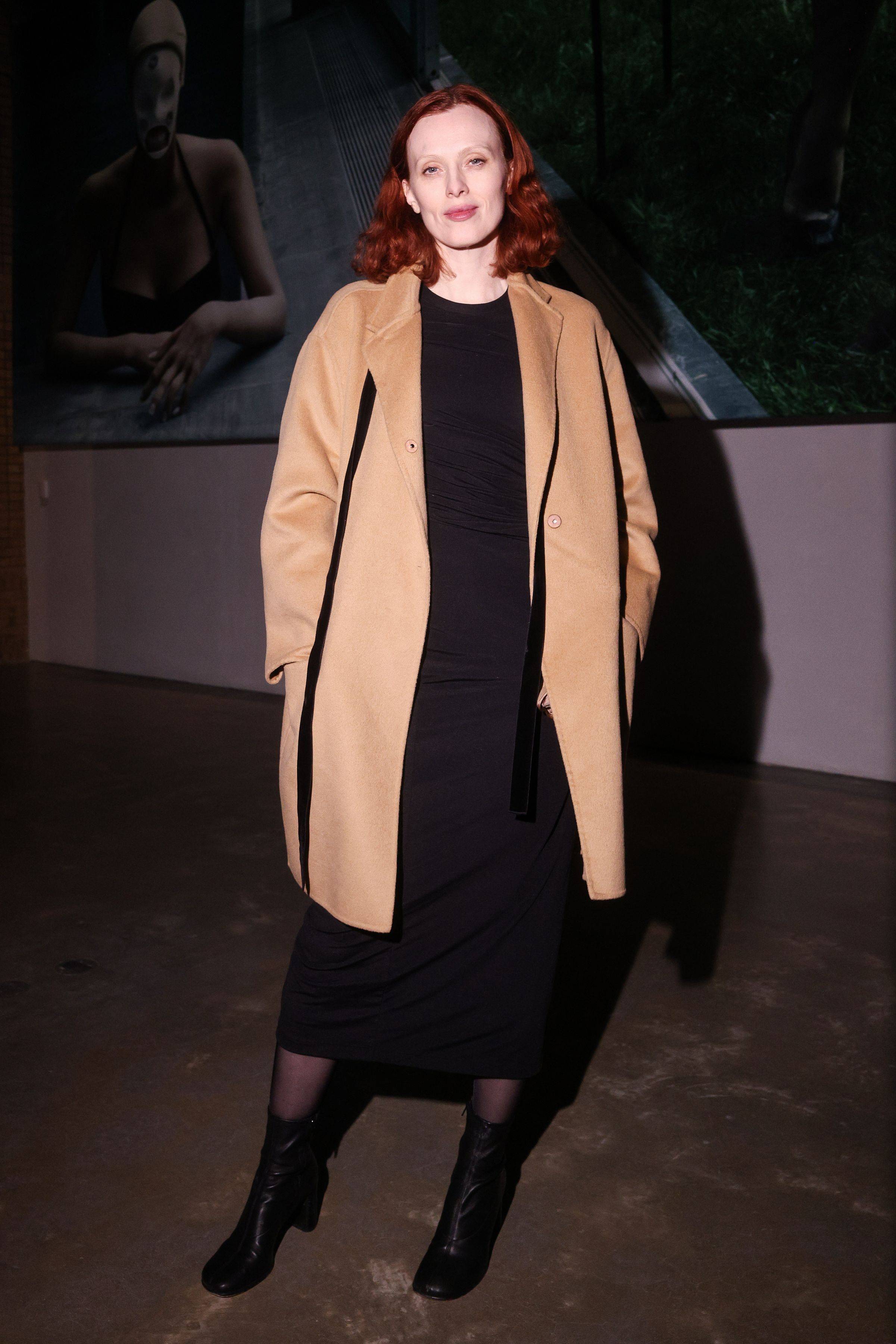 巩俐、梅姨、高圆圆...Power女性冬天少不了一件驼色大衣<strong></p>
<p>比特币最新价格行情</strong>！