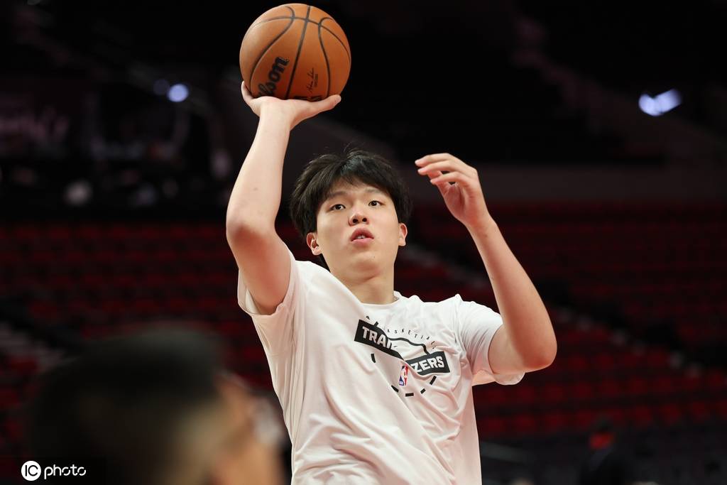 不让上场也不下放G联赛 杨瀚森被逼入最痛苦境地<strong></p>
<p>一个比特币要挖多久</strong>?