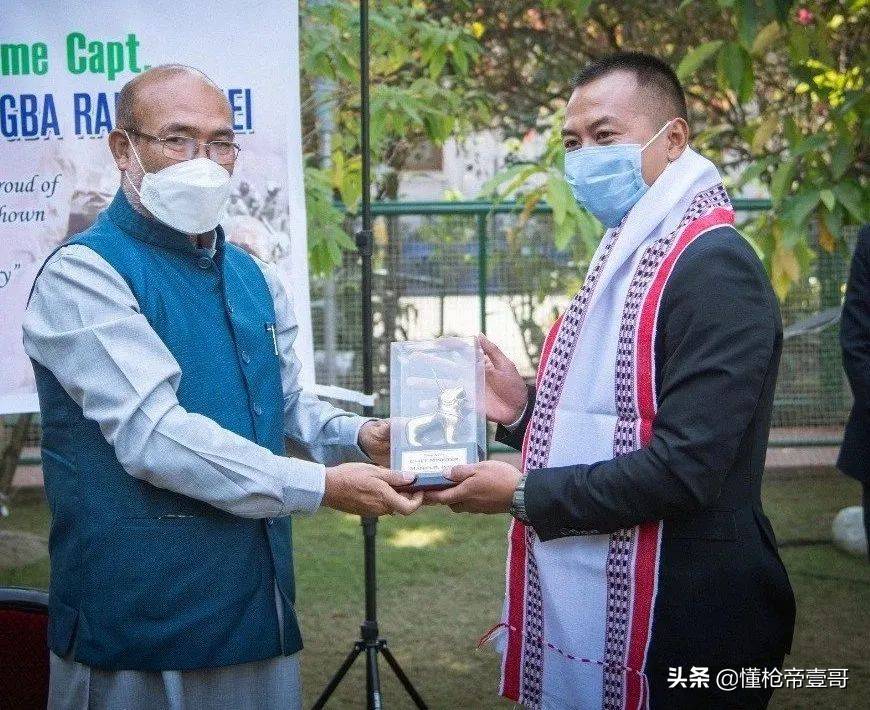 第一个扑向祁团长的印军黄种人面孔<strong></p>
<p>一个比特币要挖多久</strong>，他到底是什么人？