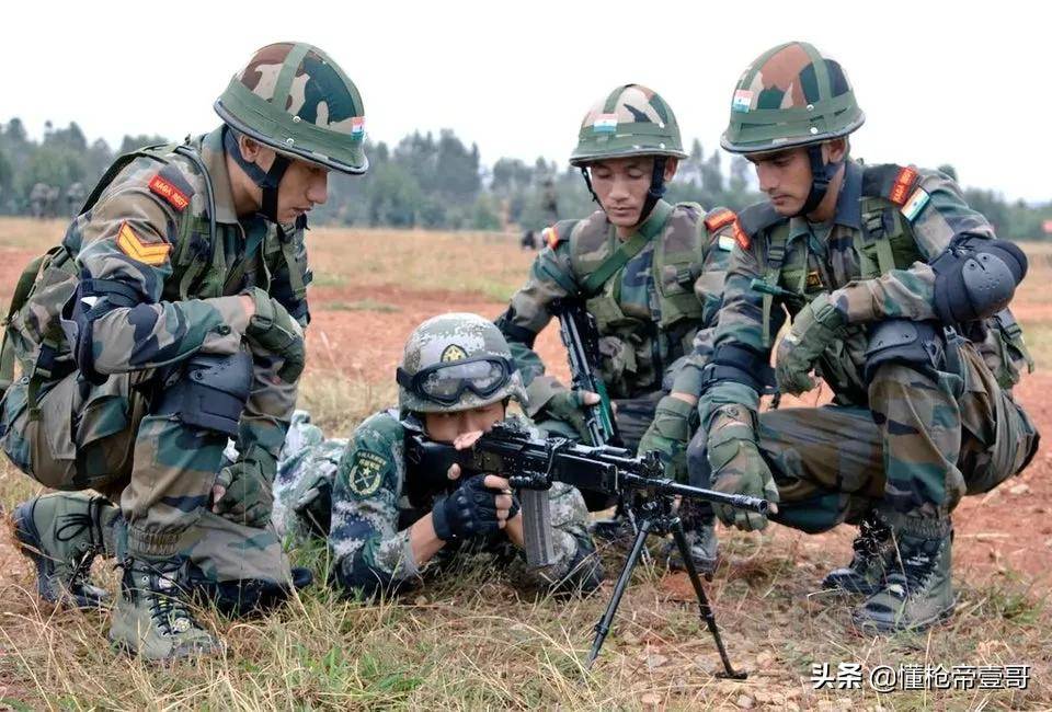 第一个扑向祁团长的印军黄种人面孔<strong></p>
<p>一个比特币要挖多久</strong>，他到底是什么人？