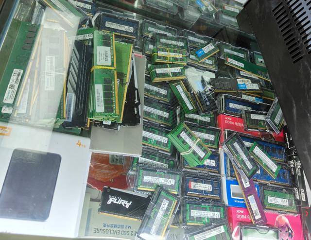 一场始料未及的存储涨价:全产业链缺货<strong></p>
<p>一个比特币要挖多久</strong>,手机电脑价格大概率上行