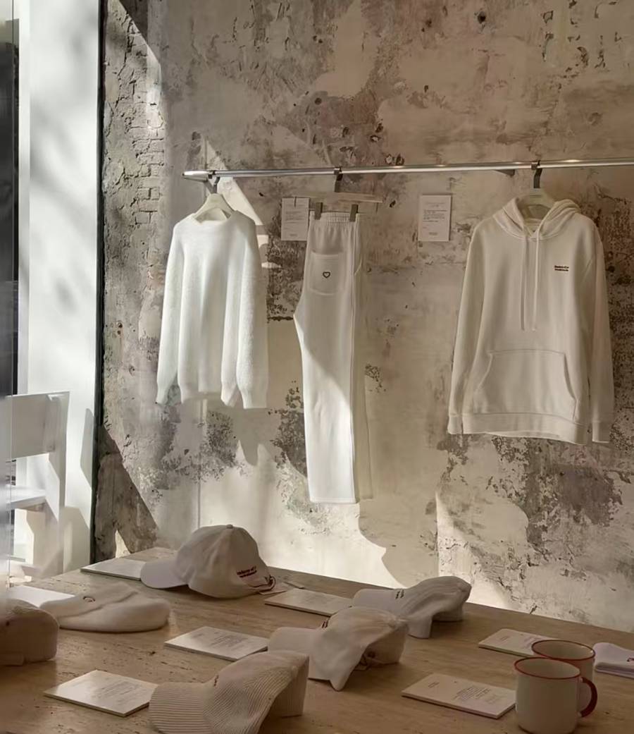 法国人在上海开店<strong></p>
<p>比特币行情最新价格</strong>，只卖白色衣服竟然火了丨上海滩上洋掌柜